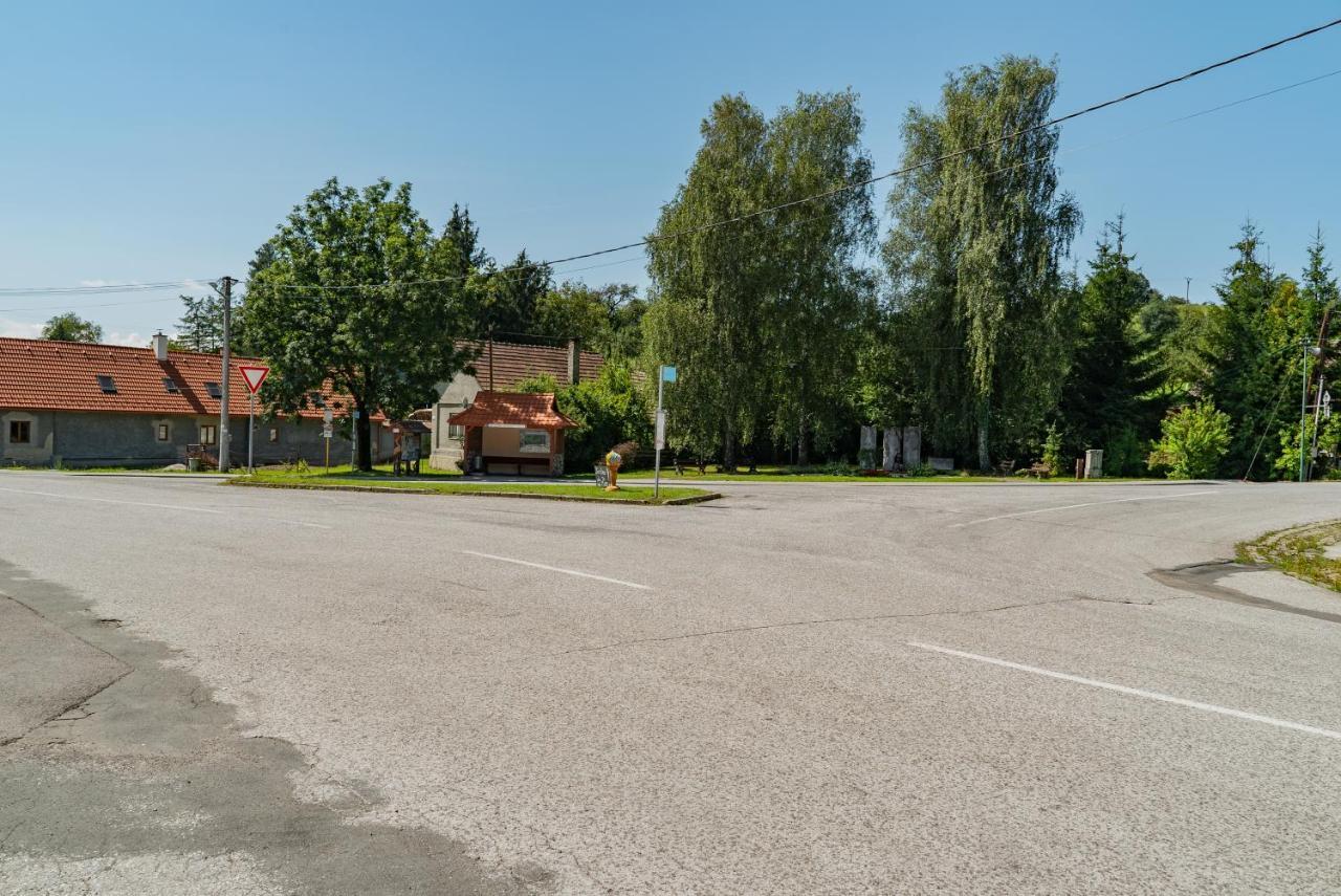 Farma Zelena Ruza Villa Klacno Luaran gambar