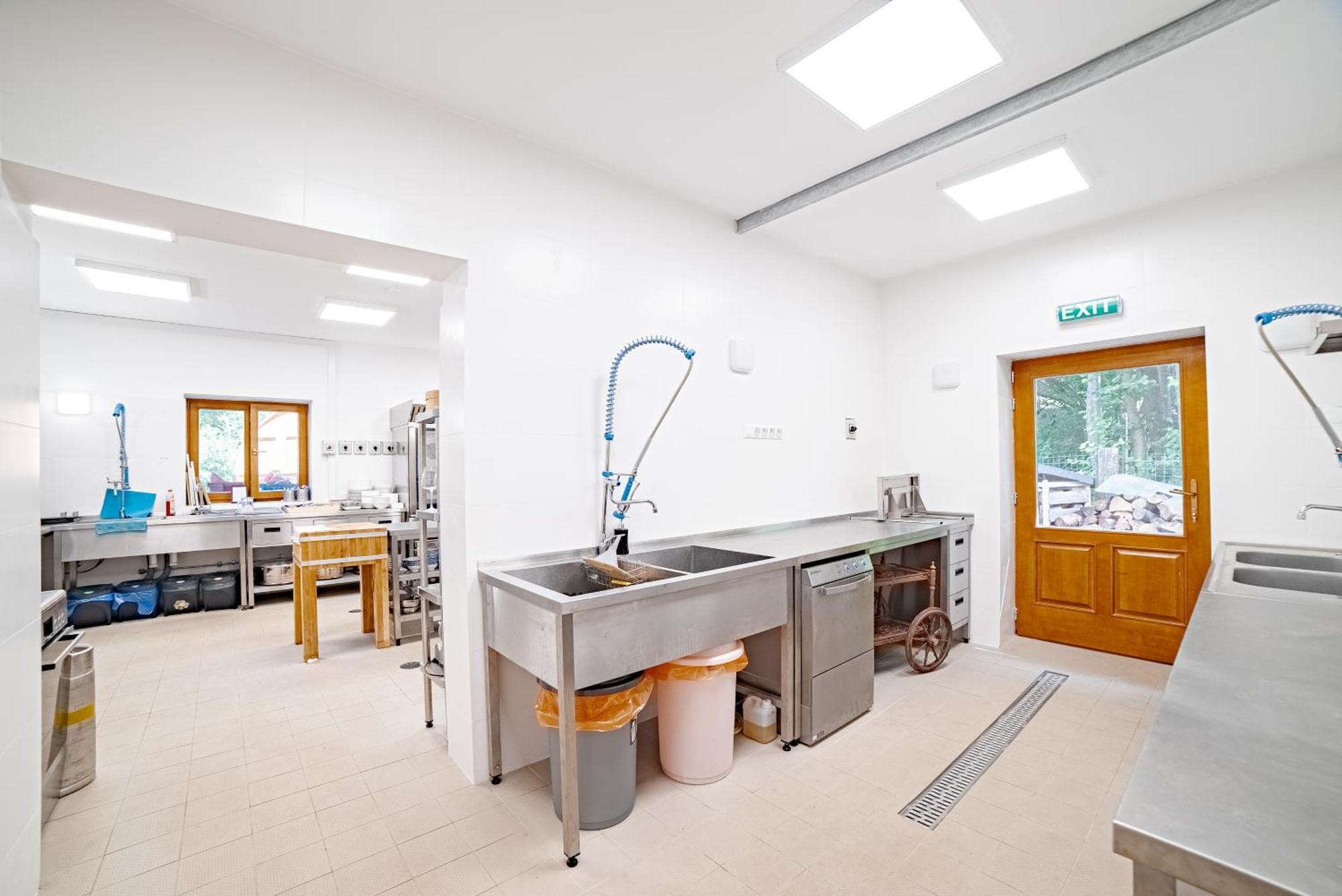 Farma Zelena Ruza Villa Klacno Luaran gambar
